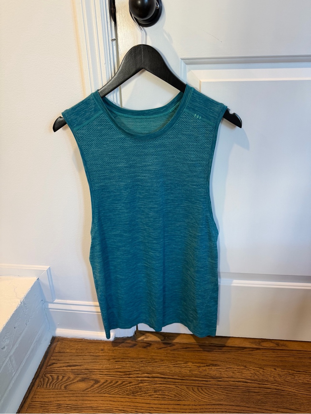 lululemon athletica Teal Men’s Sleeveless Performance Tank